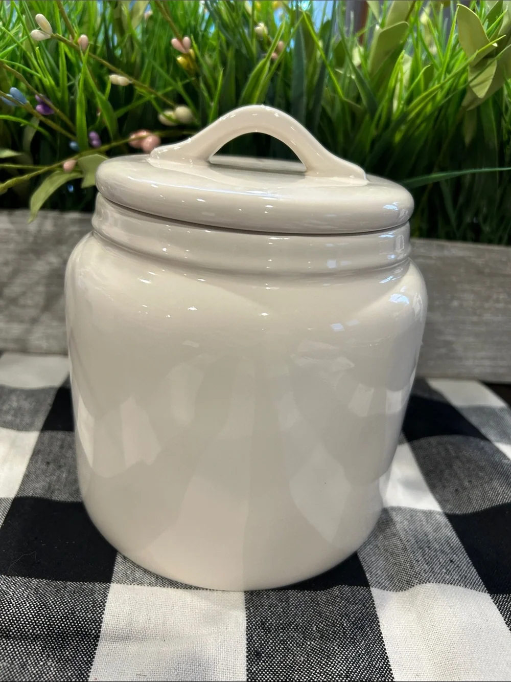 Rae Dunn cream ceramic